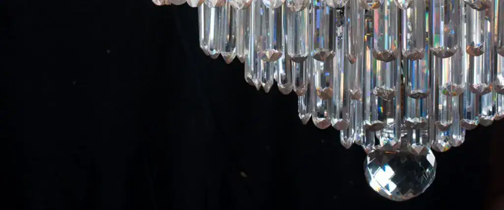 top tips when buying antique chandeliers