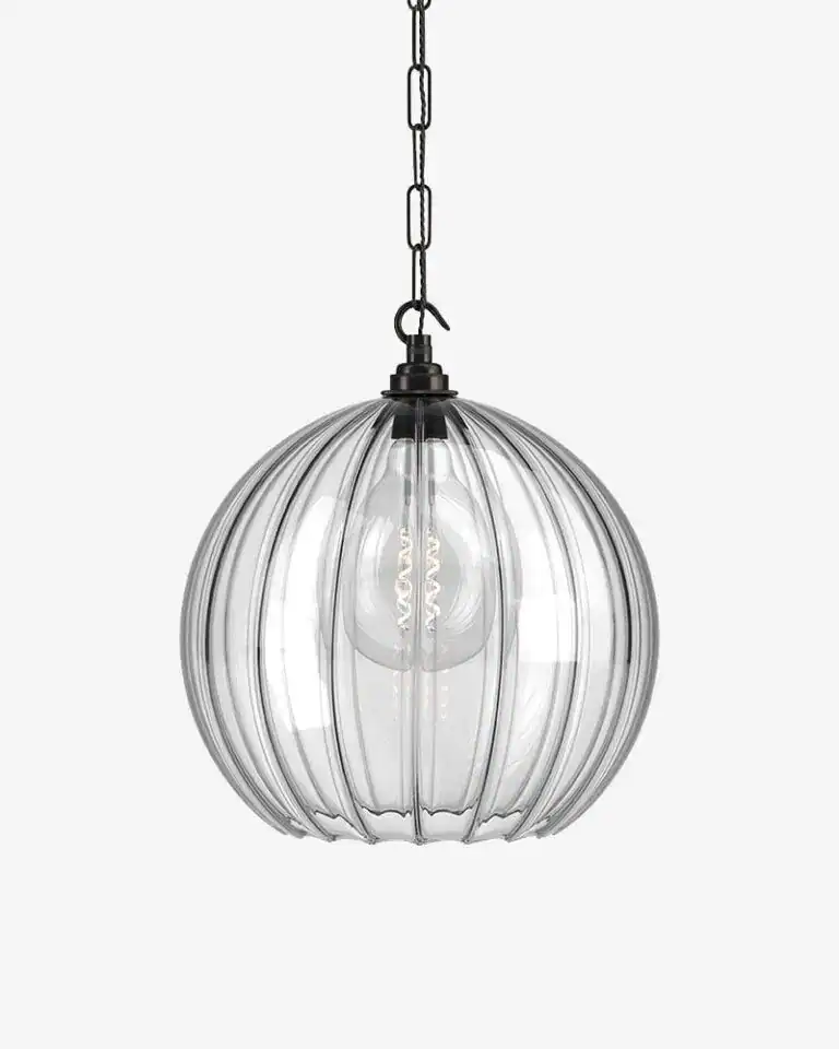 Hereford hook and chain pendant light
